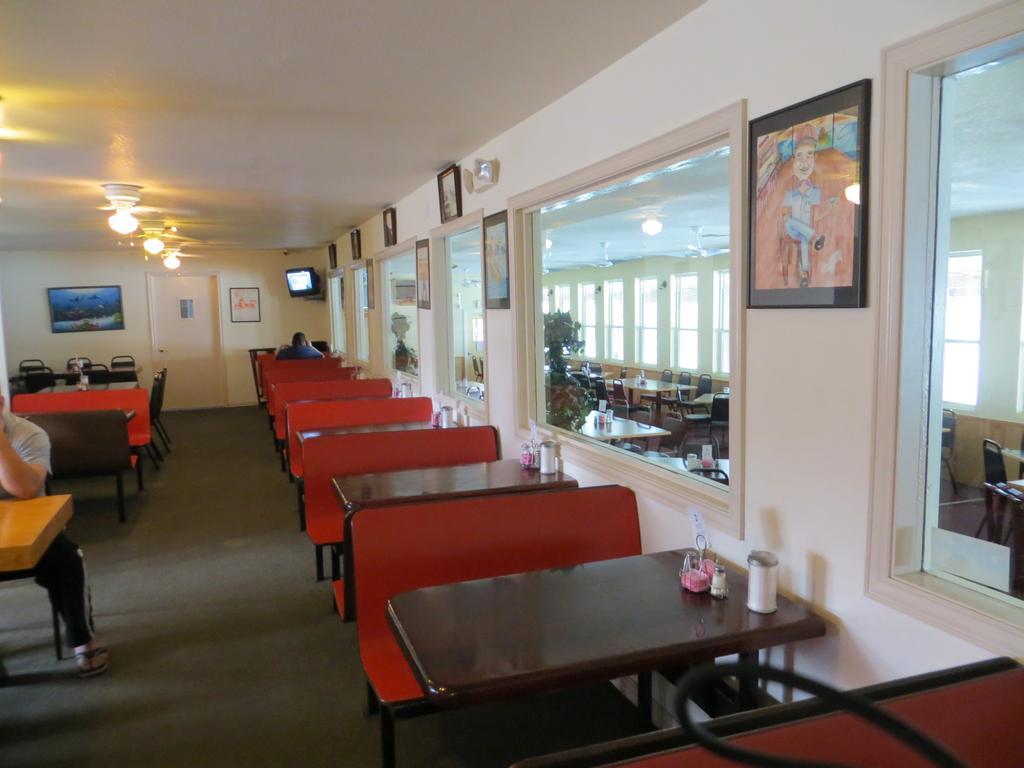White Sands Inn, Marina, Bar & Grill Port Isabel Εξωτερικό φωτογραφία